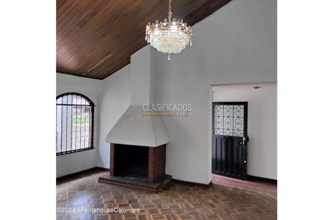 Casas, Venta, Bogotá - $1.800.000.000