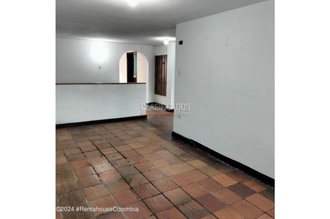 Casas, Venta, Bogotá - $1.800.000.000