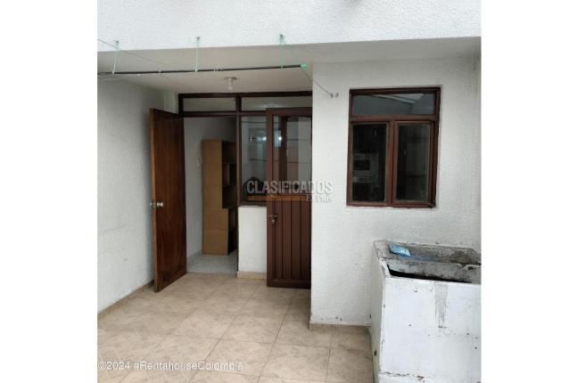 Casas, Venta, Bogotá - $1.800.000.000