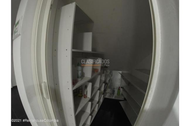 Casas, Venta, Bogotá - $1.800.000.000