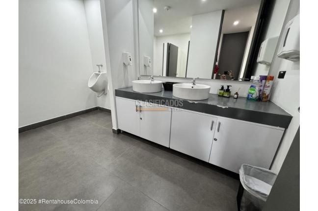 Oficinas y Consultorios, Alquiler, Bogotá - $34.700.000