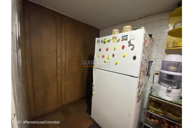 Casas, Venta, Bogotá - $910.000.000