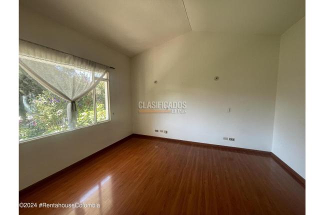 Casas, Venta, Bogotá - $1.400.000.000