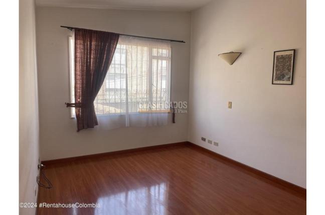 Casas, Venta, Bogotá - $1.400.000.000