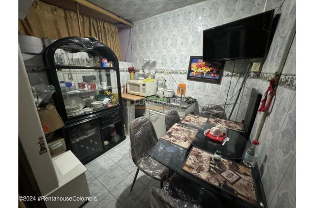 Casas, Venta, Bogotá - $1.100.000.000