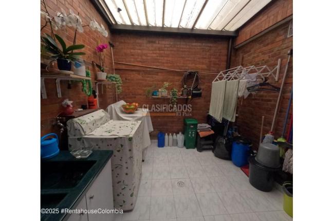 Casas, Venta, Bogotá - $630.000.000