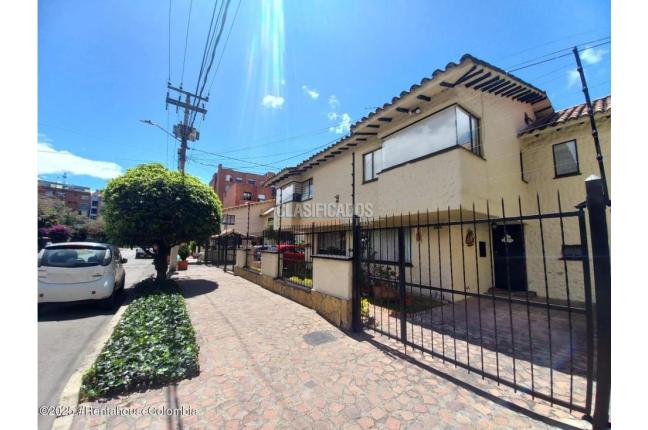 Casas, Venta, Bogotá - $690.000.000