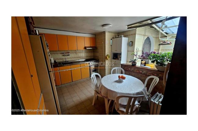 Casas, Venta, Bogotá - $690.000.000