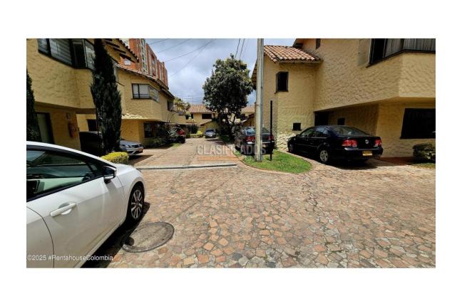 Casas, Venta, Bogotá - $690.000.000