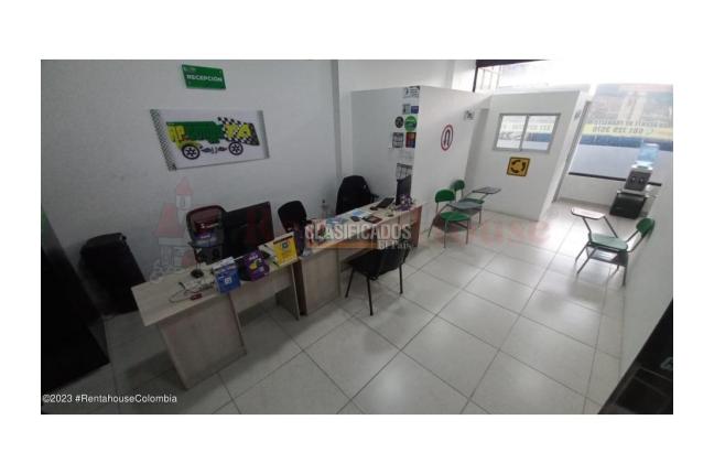 Locales y Bodegas, Venta, Bogotá - $2.500.000.000