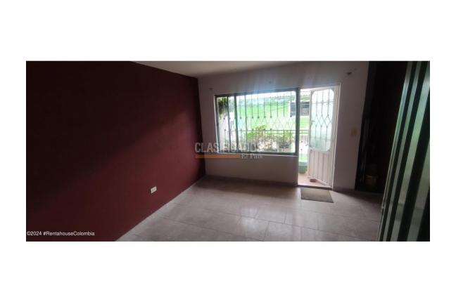 Casas, Venta, Bogotá - $260.000.000