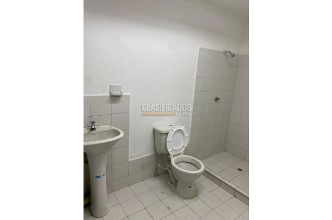 Locales y Bodegas, Alquiler, Obrero - $8.211.000