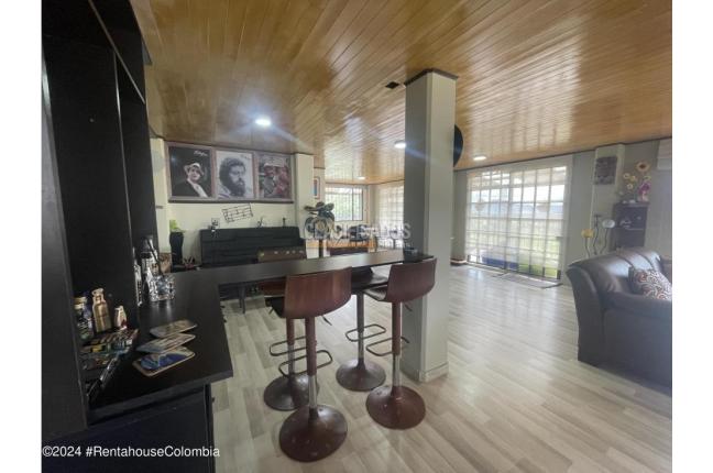 Casas, Alquiler, La Calera - $5.000.000