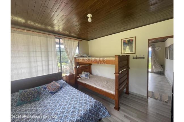 Casas, Alquiler, La Calera - $5.000.000