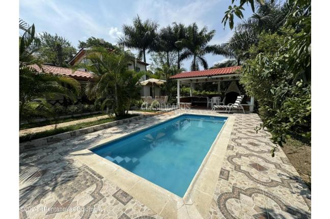 Casas, Venta, La Mesa - $665.000.000