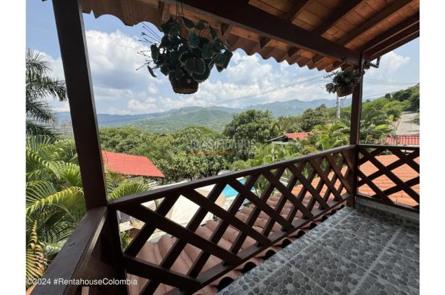 Casas, Venta, La Mesa - $665.000.000