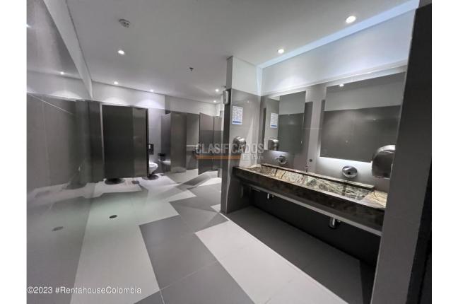 Oficinas y Consultorios, Venta, Bogotá - $2.450.000.000