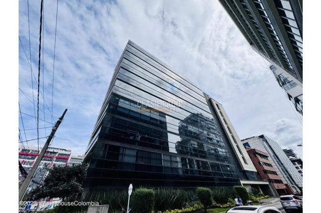 Oficinas y Consultorios, Venta, Bogotá - $1.800.000.000