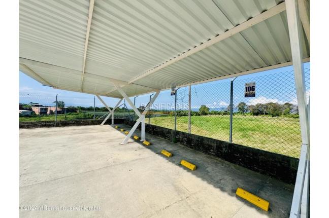 Apartamentos, Venta, Montenegro - $200.000.000