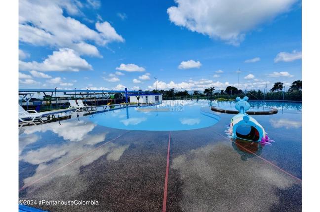 Apartamentos, Venta, Montenegro - $200.000.000