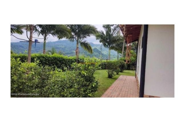 Casas, Venta, La Vega - $1.750.000.000