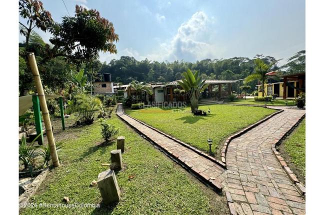 Casas, Venta, La Mesa - $980.000.000