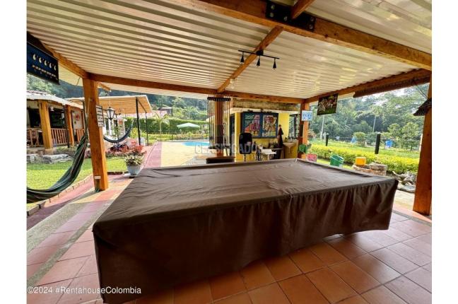Casas, Venta, La Mesa - $980.000.000