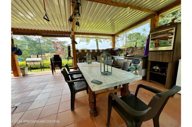 Casas, Venta, La Mesa - $980.000.000