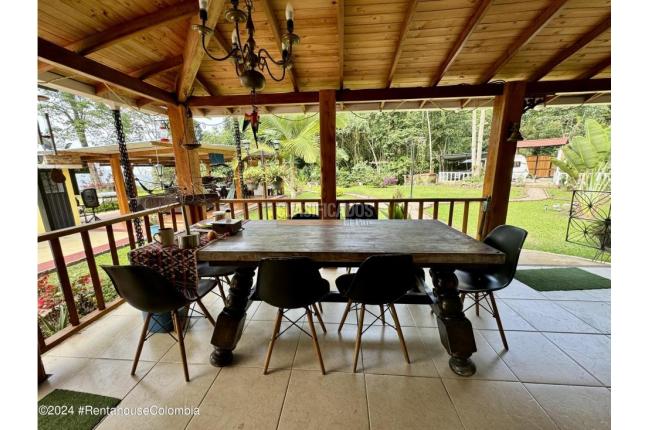 Casas, Venta, La Mesa - $980.000.000