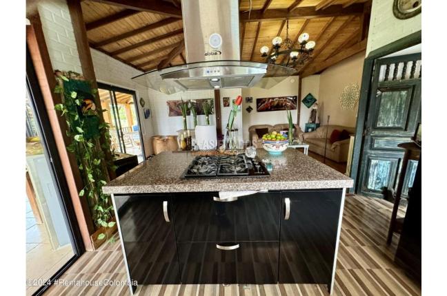 Casas, Venta, La Mesa - $980.000.000