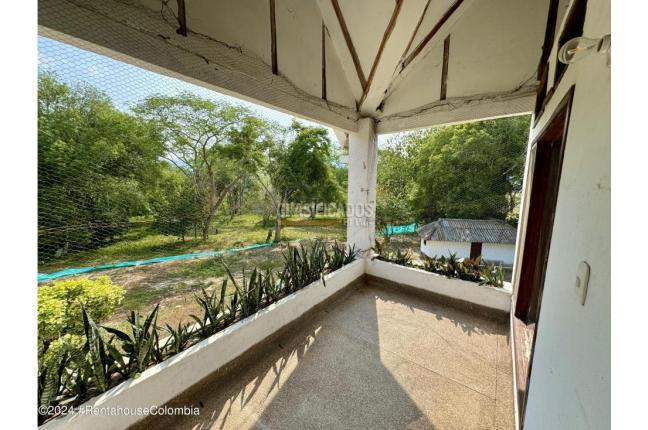 Casas, Venta, Carmen de Apicala - $537.350.000