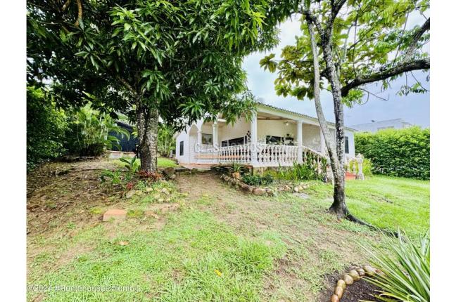 Casas, Venta, Melgar - $440.000.000