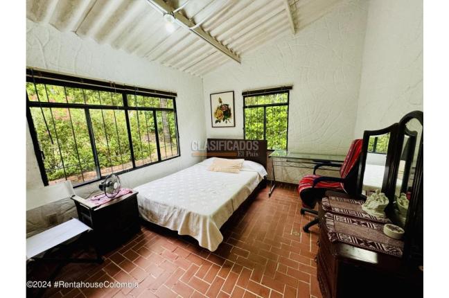 Casas, Venta, Melgar - $440.000.000