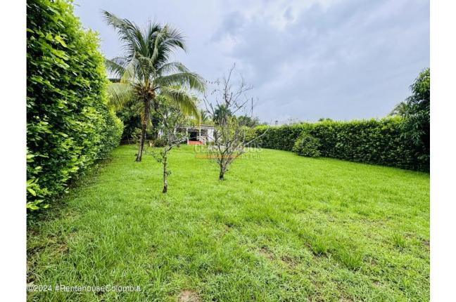 Casas, Venta, Melgar - $440.000.000