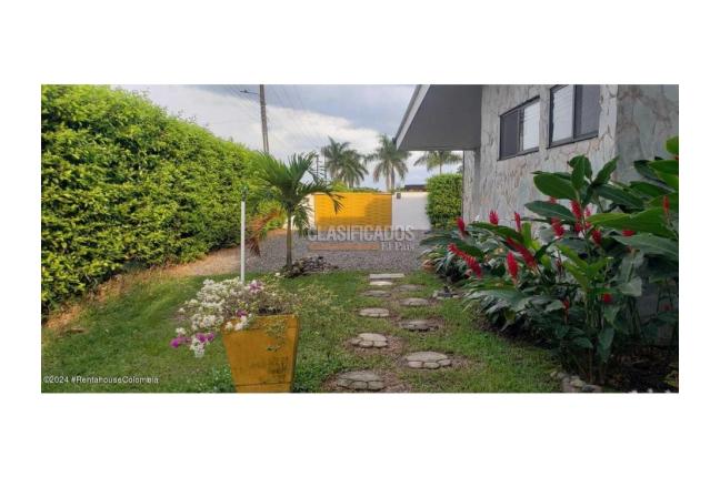 Casas, Venta, Villavicencio - $1.100.000.000