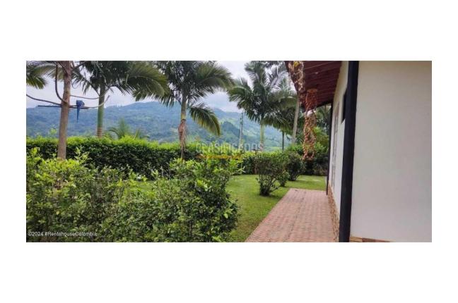 Casas, Venta, La Vega - $1.750.000.000