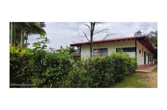 Casas, Venta, La Vega - $1.750.000.000