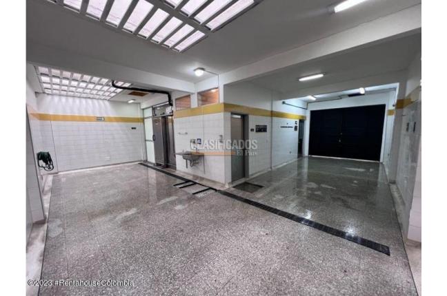 Locales y Bodegas, Venta, Bogotá - $1.345.000.000
