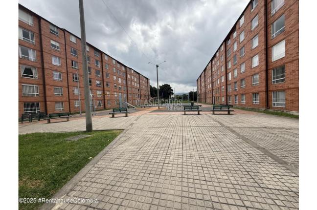 Apartamentos, Venta, Bogotá - $350.000.000