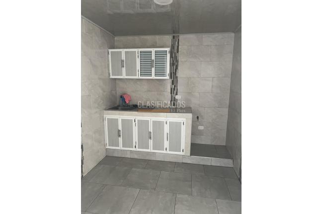 Casas, Alquiler, La Fortaleza - $900.000