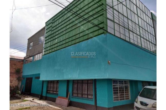 Locales y Bodegas, Venta, Bogotá - $3.000.000.000