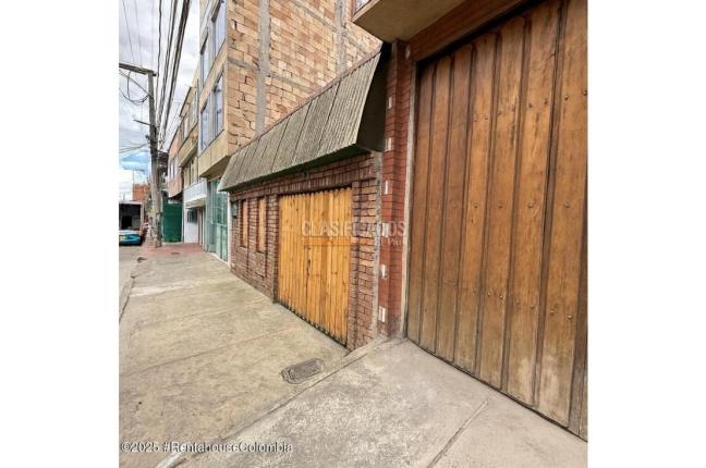 Casas, Venta, Bogotá - $490.000.000