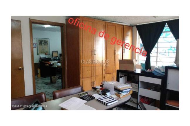 Locales y Bodegas, Venta, Bogotá - $3.000.000.000