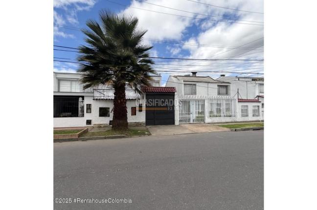 Casas, Venta, Bogotá - $950.000.000