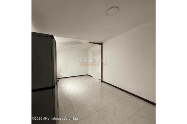Casas, Venta, Bogotá - $950.000.000