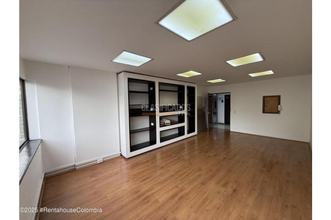 Oficinas y Consultorios, Venta, Bogotá - $370.000.000