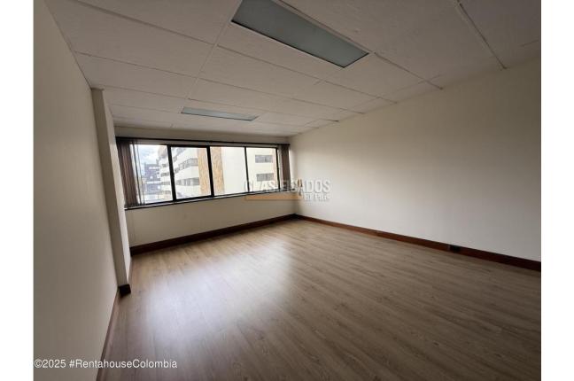 Oficinas y Consultorios, Venta, Bogotá - $370.000.000
