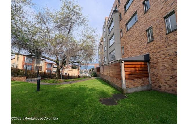 Apartamentos, Venta, Bogotá - $2.400.000.000