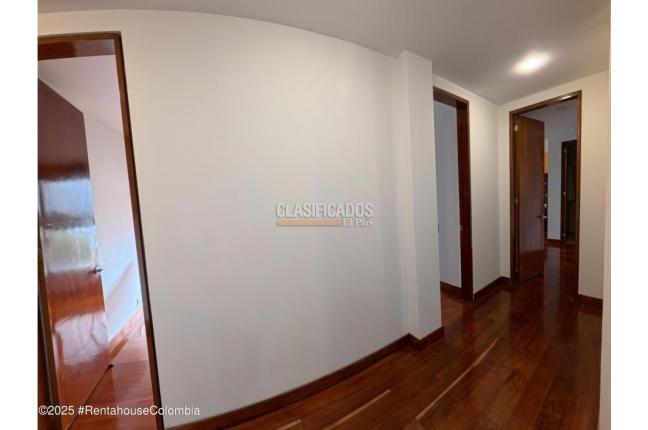 Apartamentos, Venta, Bogotá - $2.400.000.000