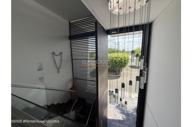 Casas, Venta, Girardot - $3.000.000.000